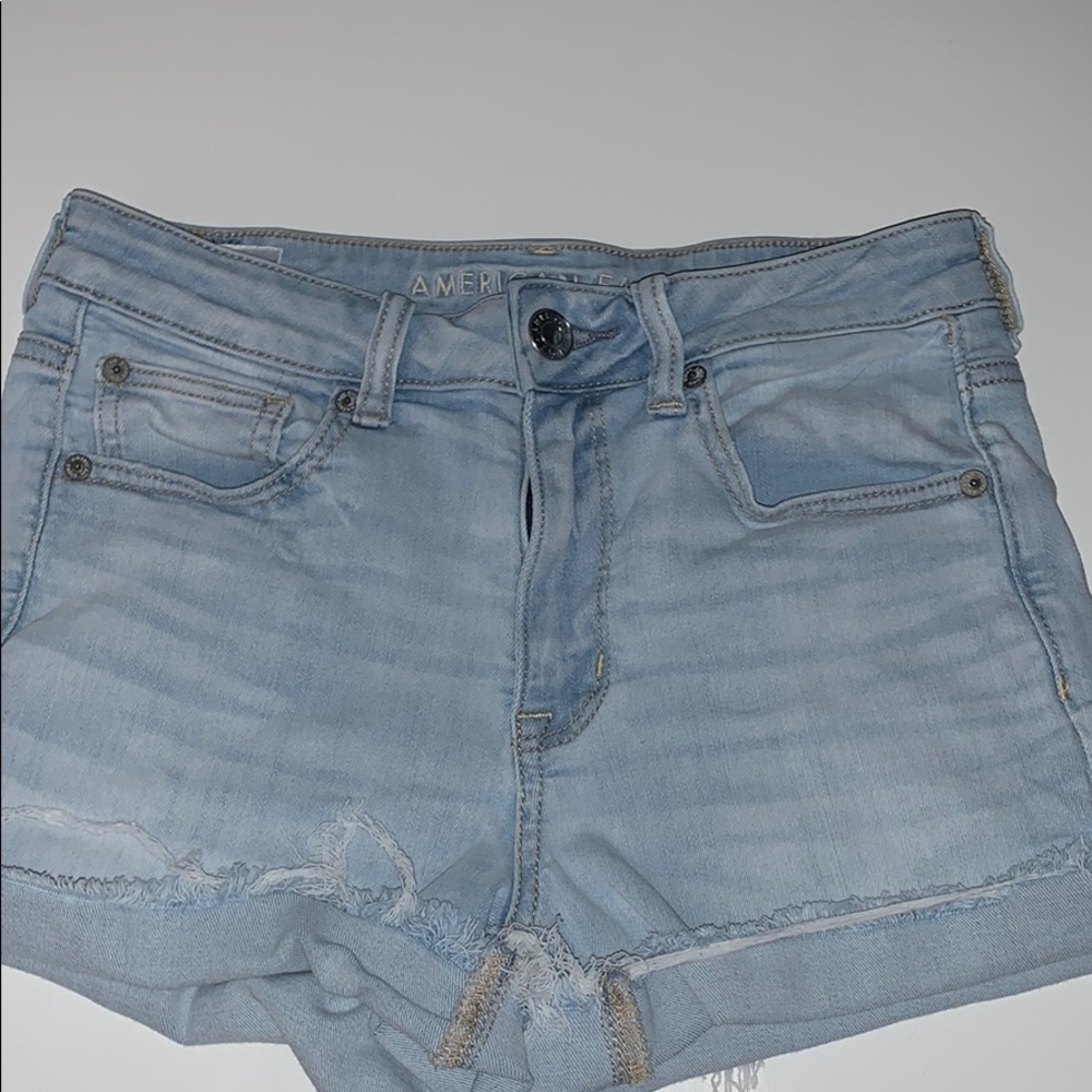 American Eagle light wash jean shorts